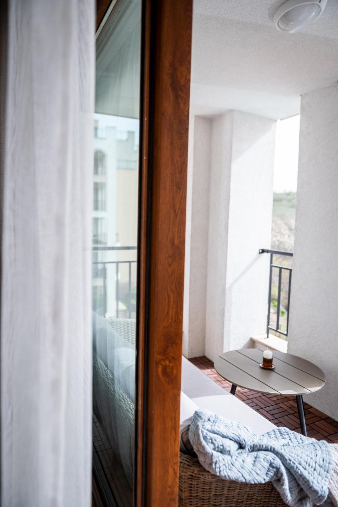 Queen'S Garden Balchik Apartment Exterior foto