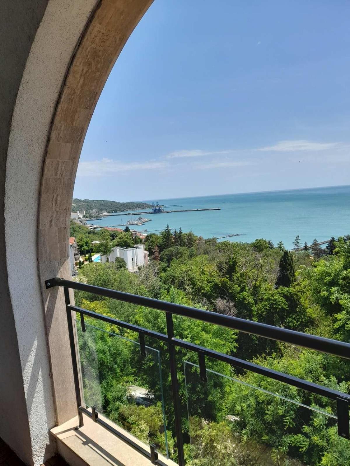 Queen'S Garden Balchik Apartment Exterior foto